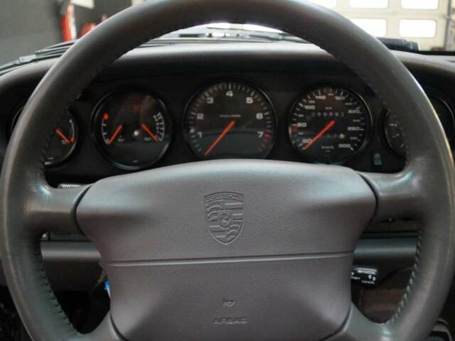 Porsche 911 Carrera