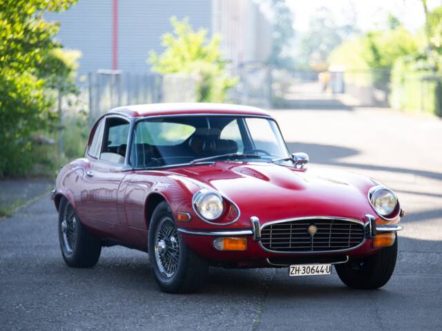 Jaguar E-Type V12 (2+2)
