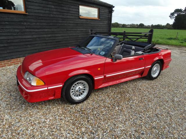 Bild 1/23 von Ford Mustang III (1993)