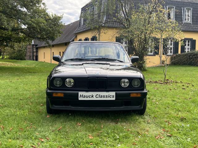 BMW 318i
