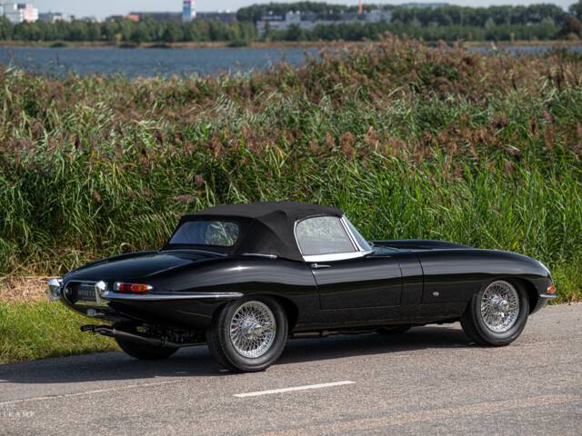 Jaguar E-Type 3.8 Flat Floor