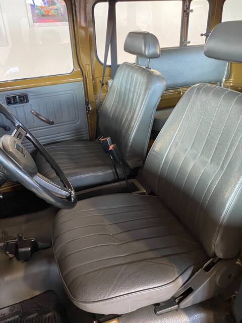 Toyota Land Cruiser BJ 42