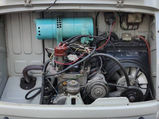 FIAT 600