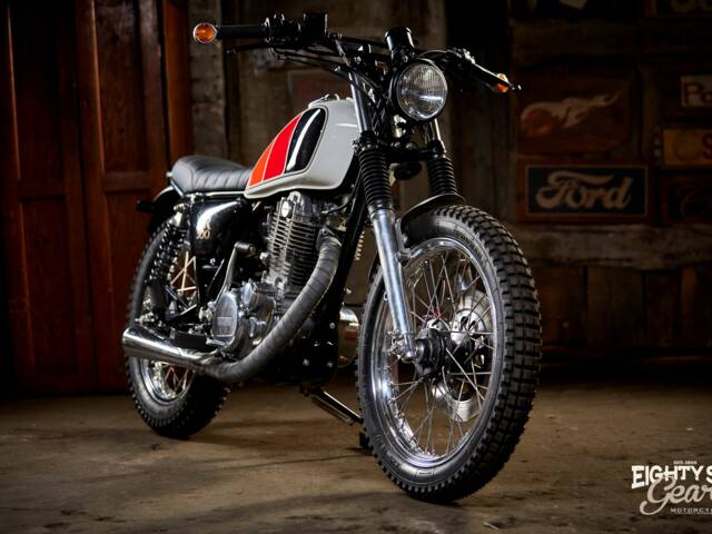 Yamaha SR500