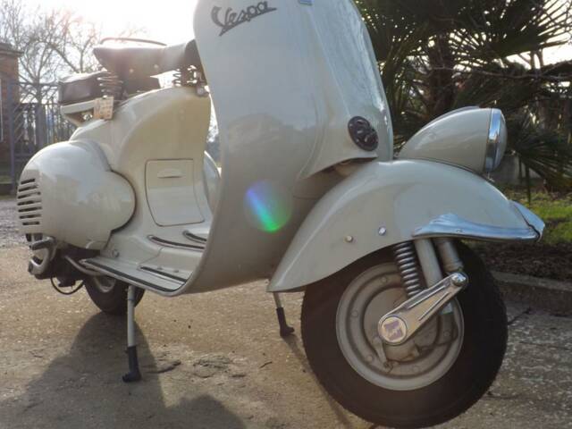 Piaggio Vespa 125 TS