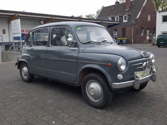 Imagen 1/13 de SEAT 800 (1965)