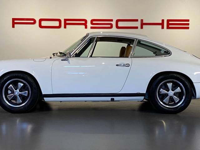 Porsche 911 2.7