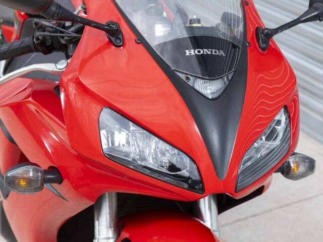 Honda CBR 1000 RR Fireblade