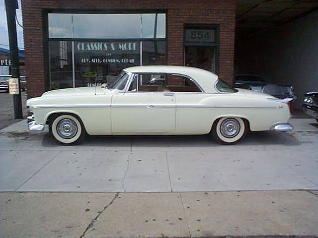 Image 1/38 of Chrysler Windsor Nassau (1955)