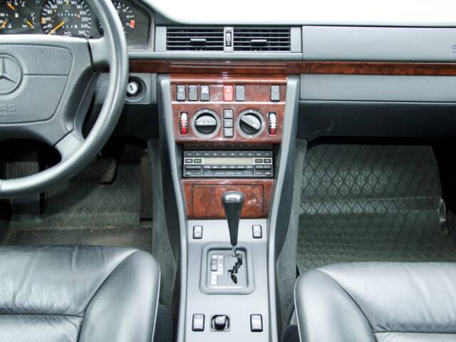 Mercedes-Benz 280 TE