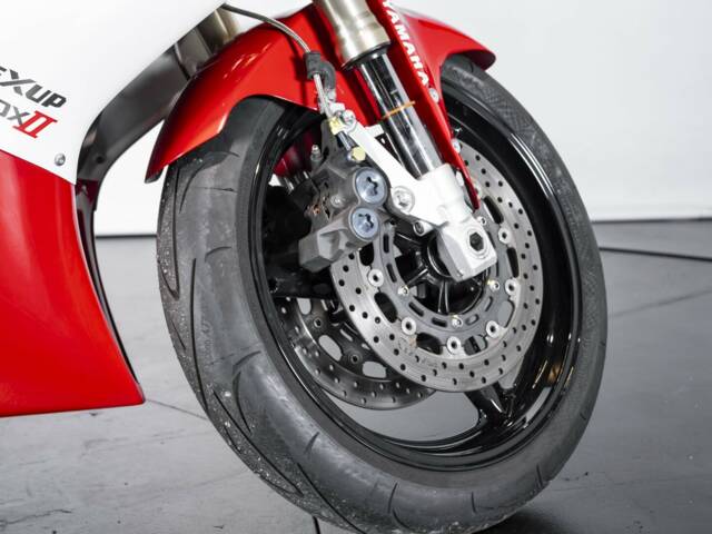 Yamaha YZF 1000 R1