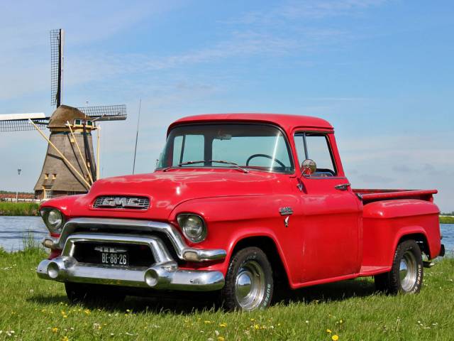 Bild 1/23 von GMC Blue Chip 100 (1956)