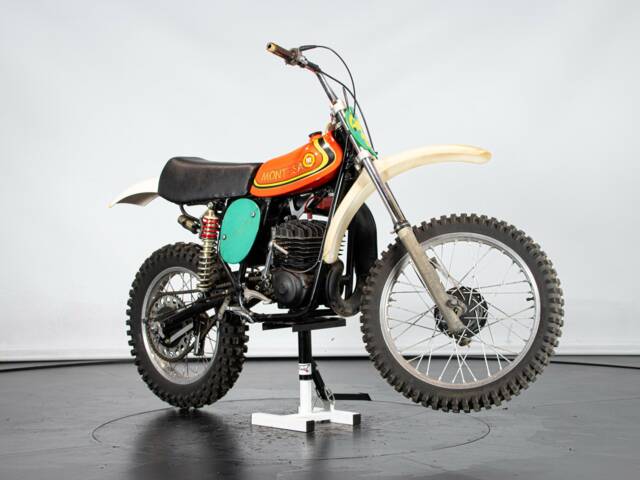 Montesa Cappra 250 VB