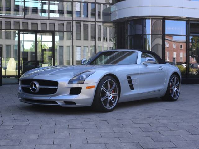 Mercedes-Benz SLS AMG Roadster