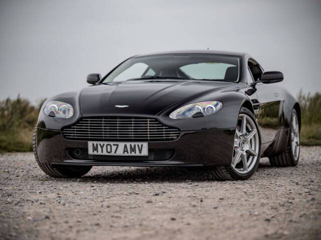 Image 1/8 of Aston Martin V8 Vantage (2007)