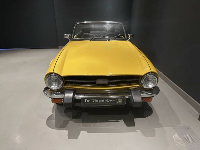Triumph TR 6 PI