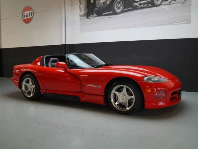 Image 1/50 de Dodge Viper RT&#x2F;10 (1994)