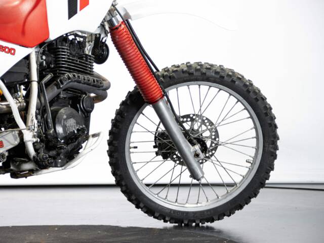 Yamaha TT 600