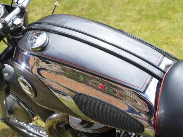 Norton Dominator 99