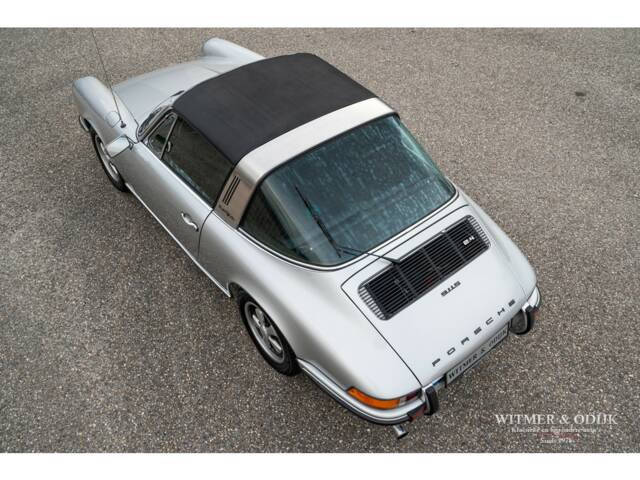 Porsche 911 2.4 S