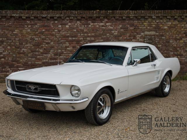 Image 1/50 of Ford Mustang 200 (1967)