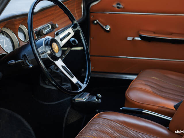 Alfa Romeo Giulia 1600 Sprint GT Veloce