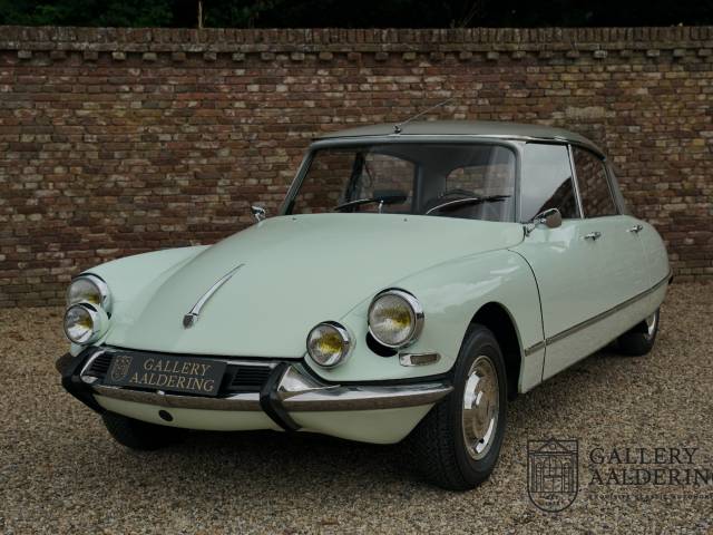 Citroën DS Classic Cars For Sale - Classic Trader