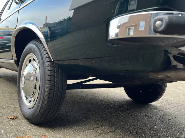 Audi 100 LS