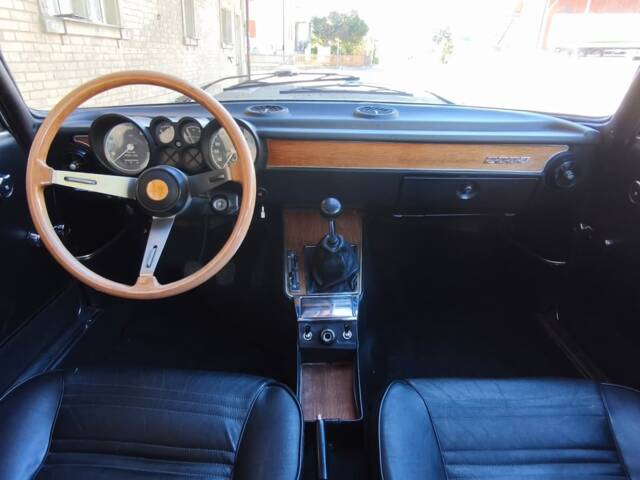 Alfa Romeo 2000 GT Veloce