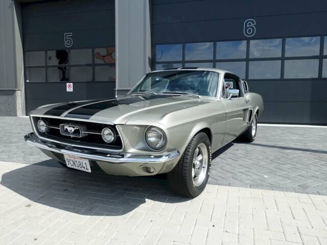 Immagine 1/34 di Ford Mustang GT (1967)