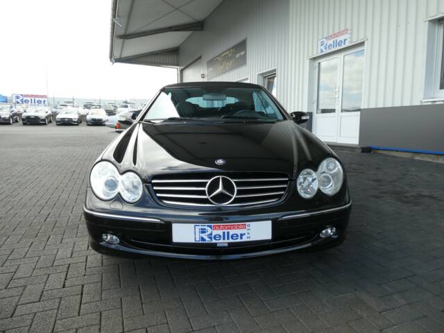 Mercedes-Benz CLK 320