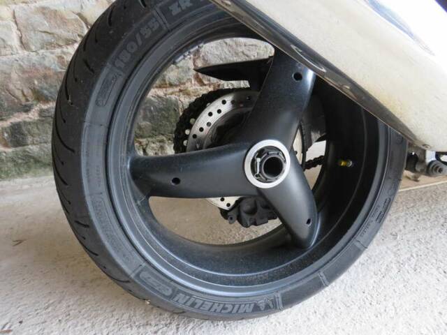 Triumph Daytona T595