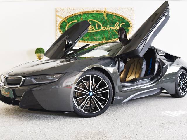 BMW i8 Roadster "The Last 18"