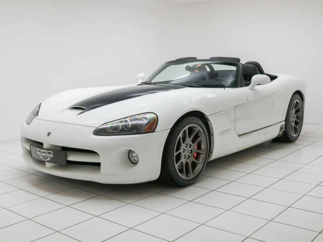 Image 1/17 of Dodge Viper SRT10 (2005)