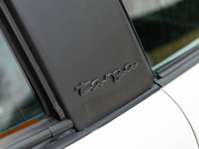 Porsche 911 Carrera 3.2 (WTL)