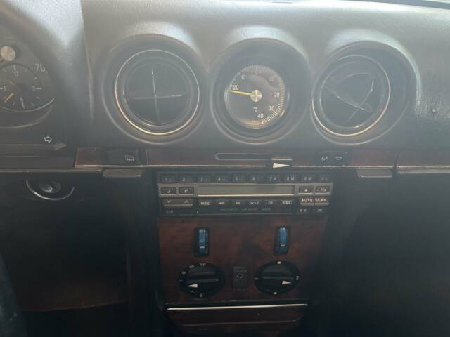 Mercedes-Benz 420 SL