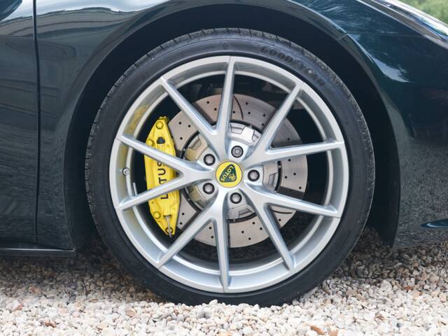 Lotus Emira "First Edition"
