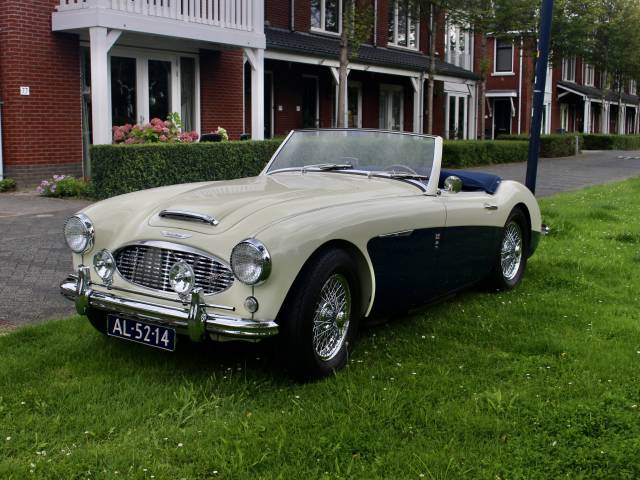 Image 1/53 of Austin-Healey 100&#x2F;6 (BN4) (1959)