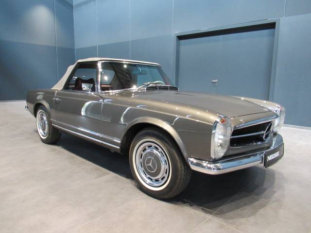 Mercedes-Benz 280 SL