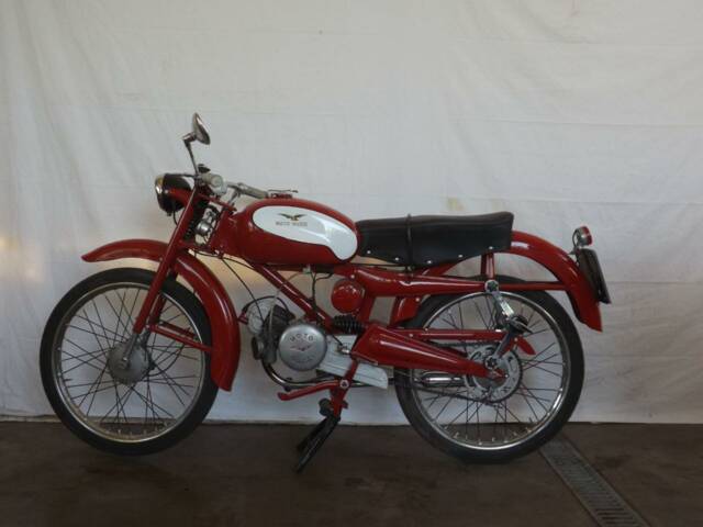 Moto Guzzi Cardellino 75