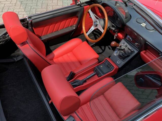 Immagine 1/9 di Alfa Romeo 2.0 Spider (1991)