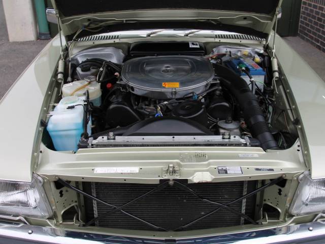 Mercedes-Benz 420 SL