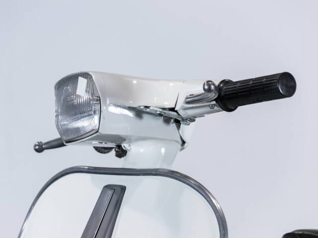 Piaggio Vespa 50 N Special