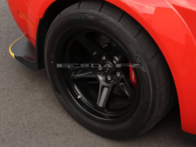 Dodge Challenger SRT Demon