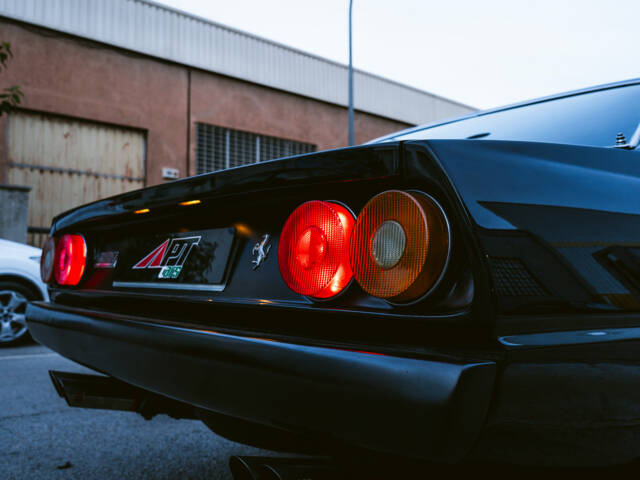 Ferrari 400i