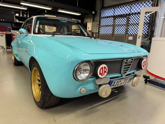 Alfa Romeo 1750 GT Veloce