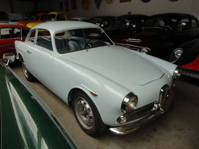 Image 1/27 de Alfa Romeo Giulietta Sprint 1300 (1959)
