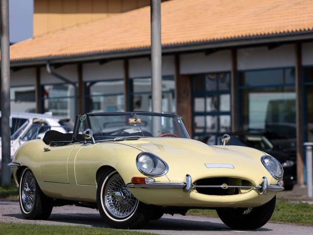 Jaguar E-Type