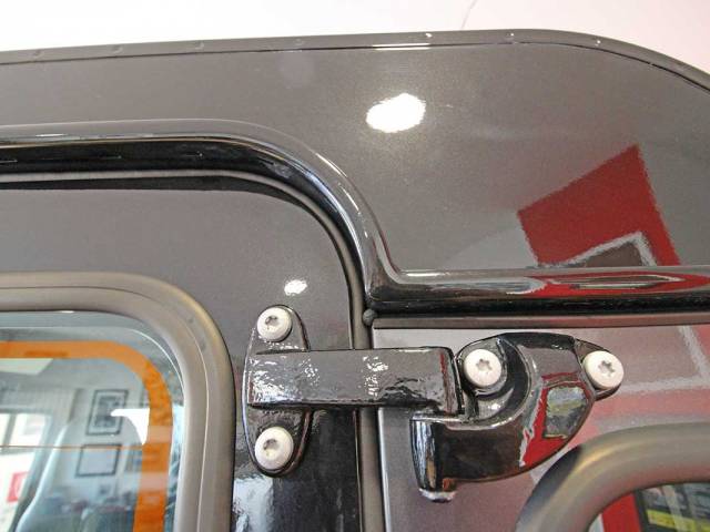 Land Rover Defender 90 Heritage