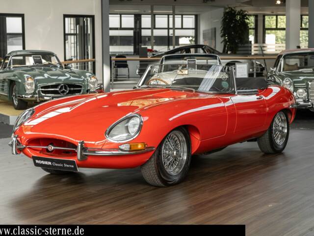 Immagine 1/15 di Jaguar E-Type 4.2 (1965)